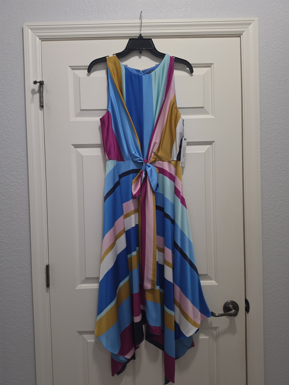 Maggy London New Colorblock Tie-Front Handkerchief Hem Dress - Multicolor Size 8